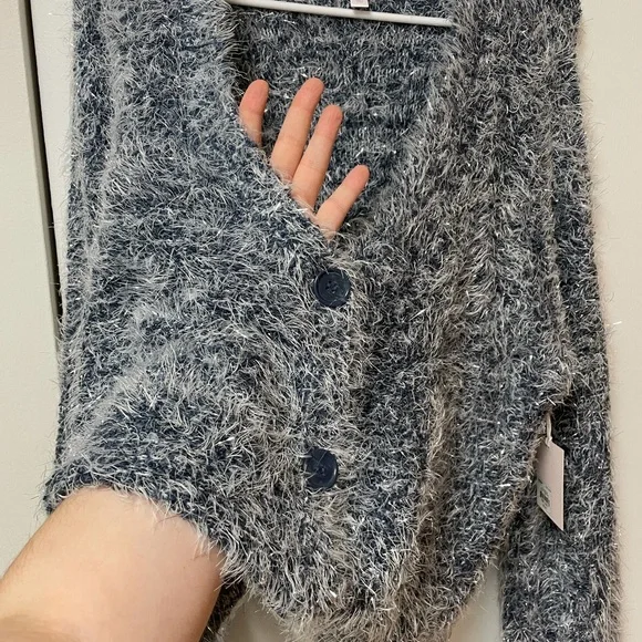 NWT••LC LAUREN CONRAD // light blue / sparkle / oversized cardigan - Picture 9 of 16